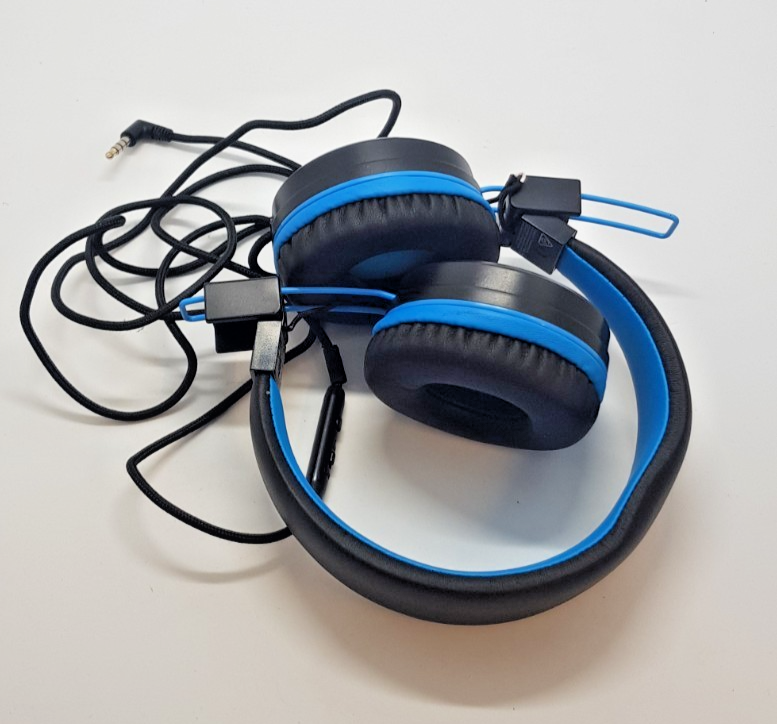 iClever Bluetooth Kinder Kopfhörer, Bunte Lichter LED 3/22/3491