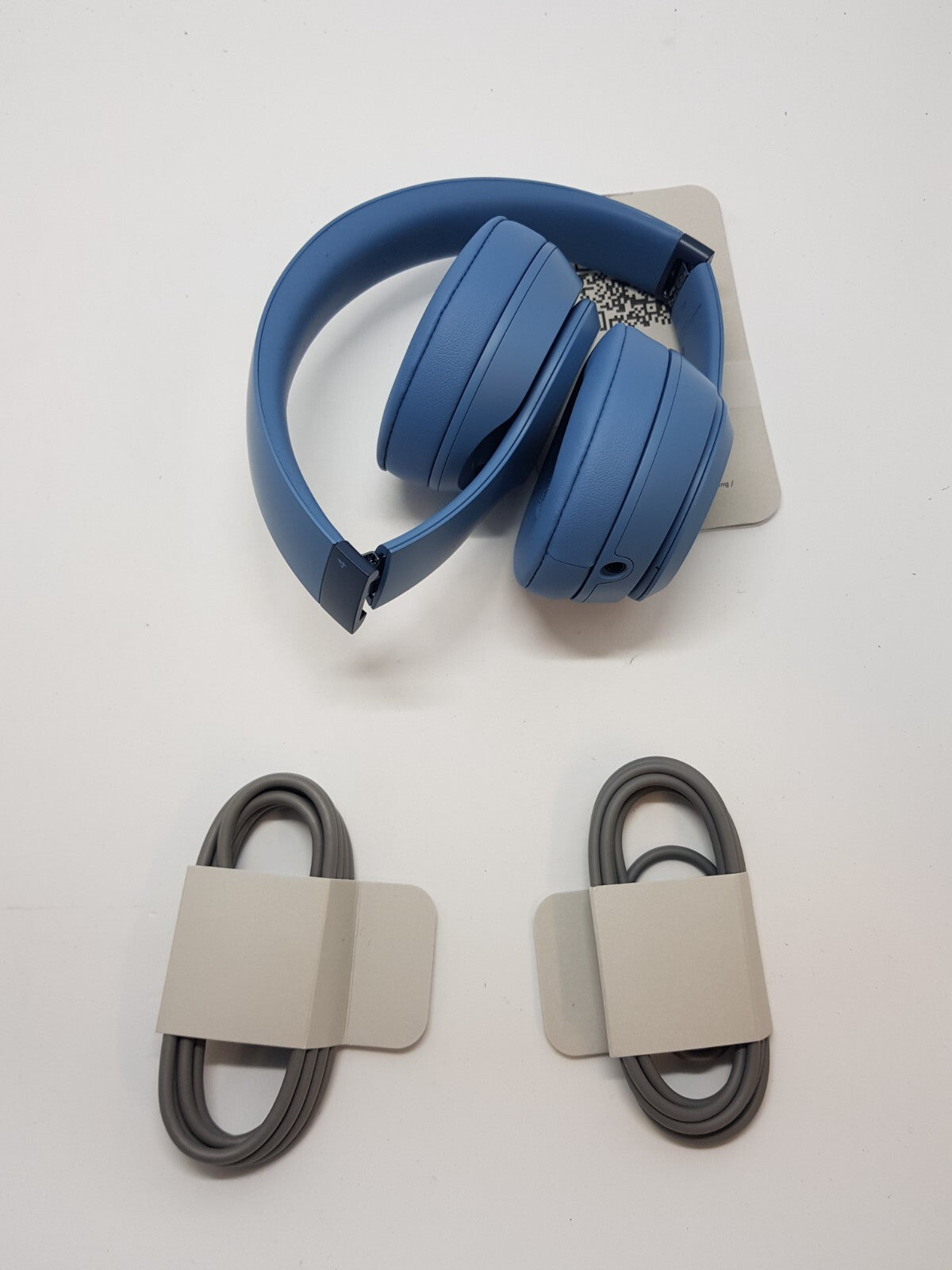 Beats Solo 4 Blau, B-Ware NEUWERTIG! 1/30/6437