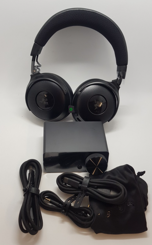 Razer Kraken V4 Pro - Kabelloses Gaming-Headset - OLED Control Hub - Sensa HD