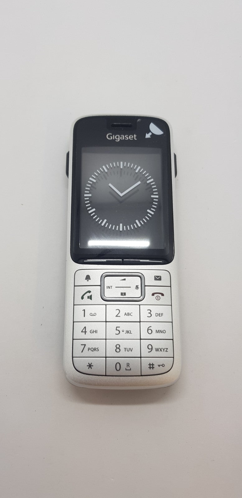 Gigaset SL450HX Mobilteil – neuwertig / Glasriss rechts (kaum sichtbar)