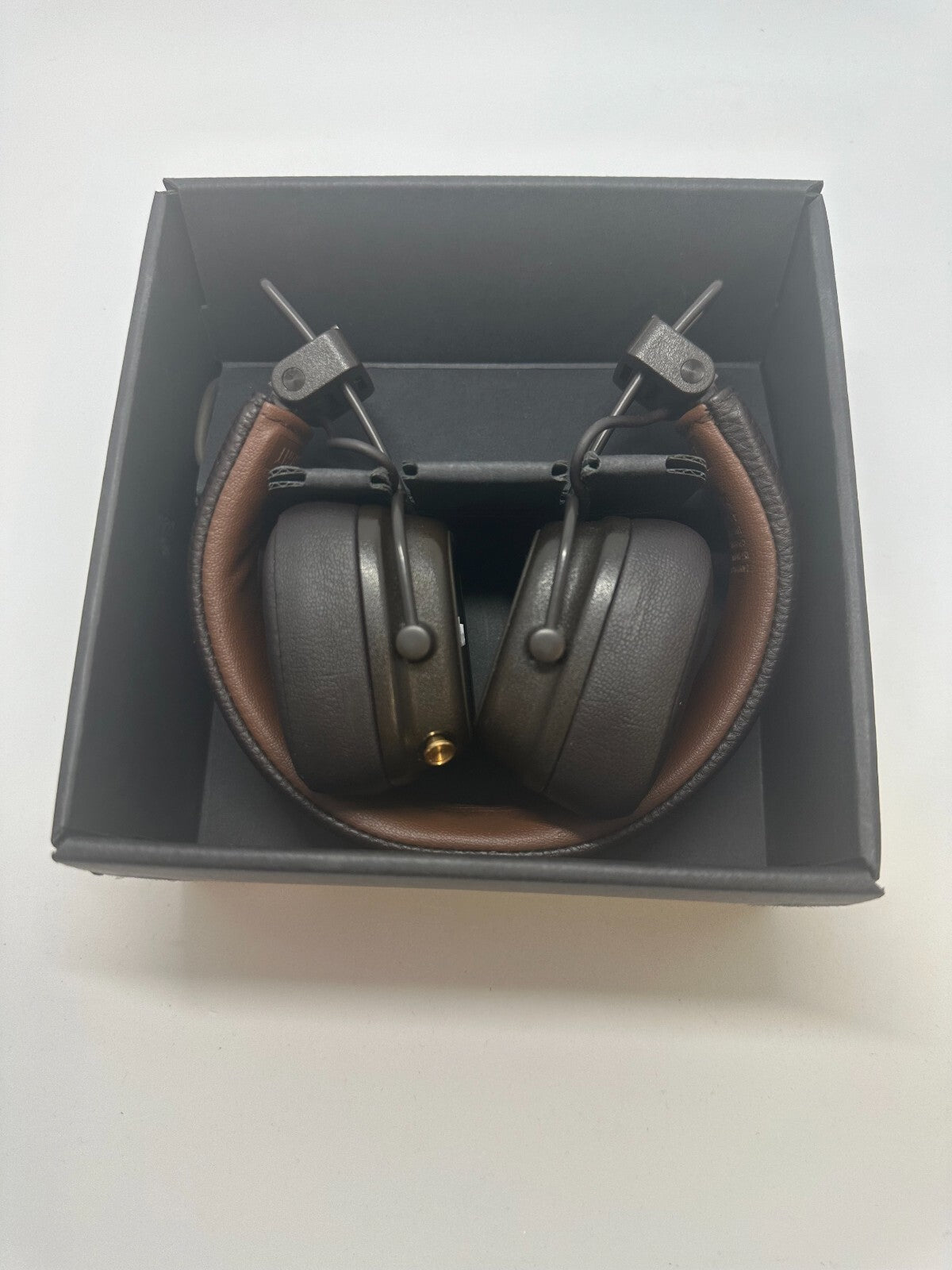 Marshall Major IV Kabelloser  - Braun (2)