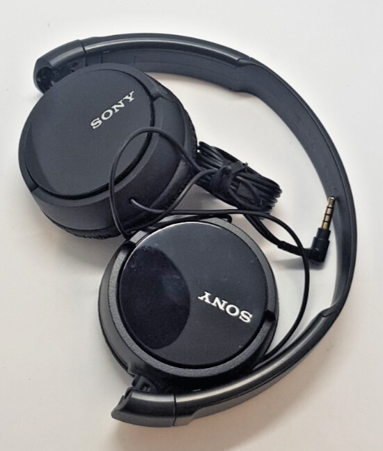 Sony MDR-ZX110 B-Ware Neuwertig!!! OHNE OVP! 1/31/7915