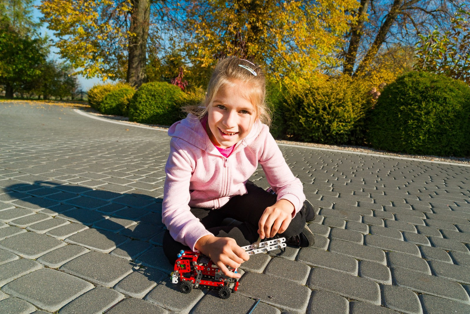 Konstruktionsspielzeug Metall Bausatz Feuerwehrfahrzeug ab 8 Jahren FIRE ENGINE