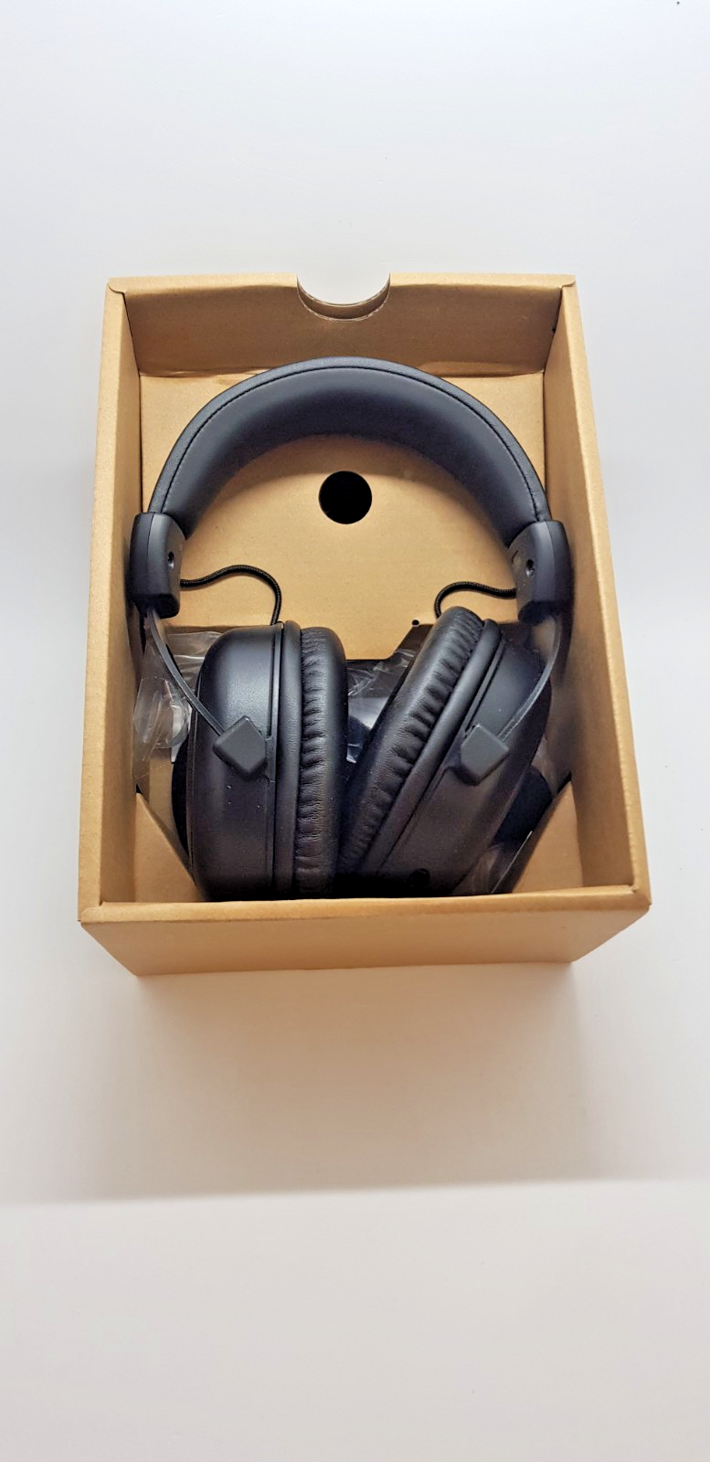 HyperX Cloud II Wireless Gaming Headset PS5 Xbox PC Mikrofon B-Ware Neuwertig