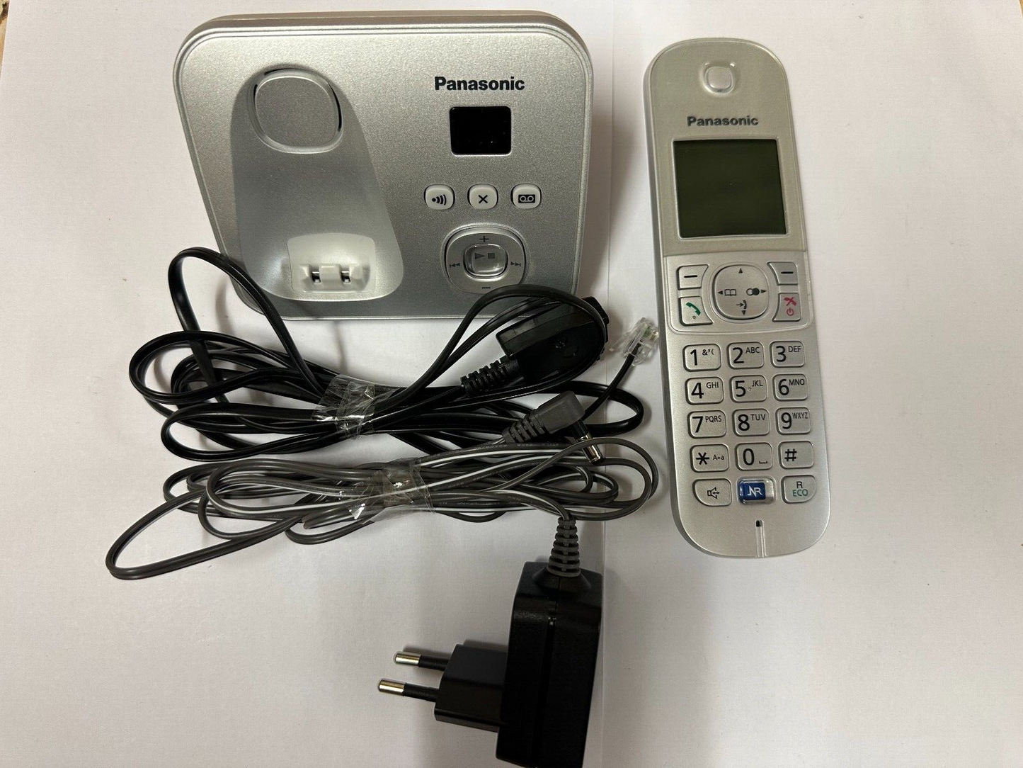 Panasonic DECT Telefon KX-TG6821GS Perlsilber Schnurlos Anrufbeantworter