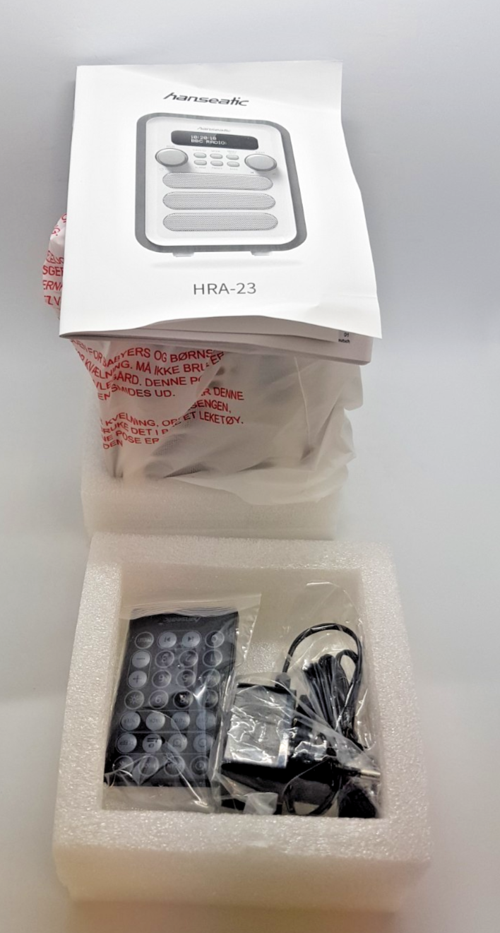 Hanseatic HRA-23G Digitalradio (DAB) (3,5 W) weiß/braun