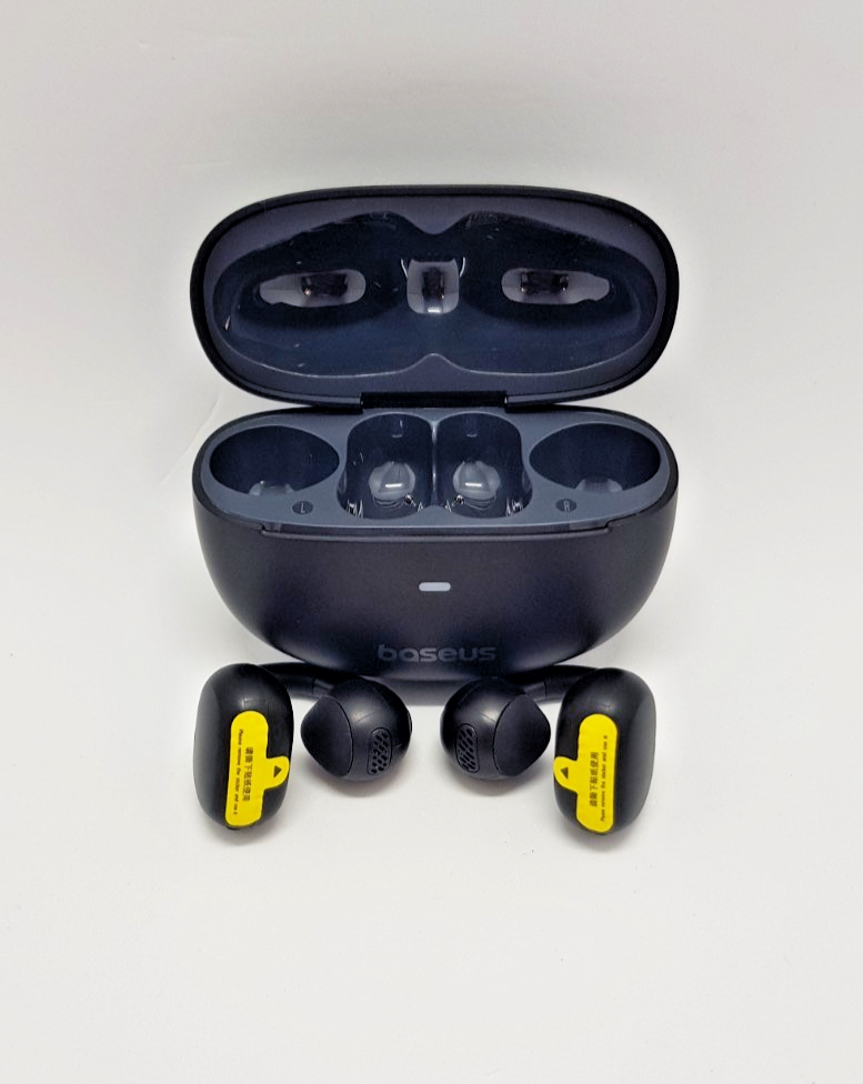 Baseus Bowie MC1 B-Ware NEUWERTIG 2/32/42,30,75,43,13,16,10,70,73,51,18