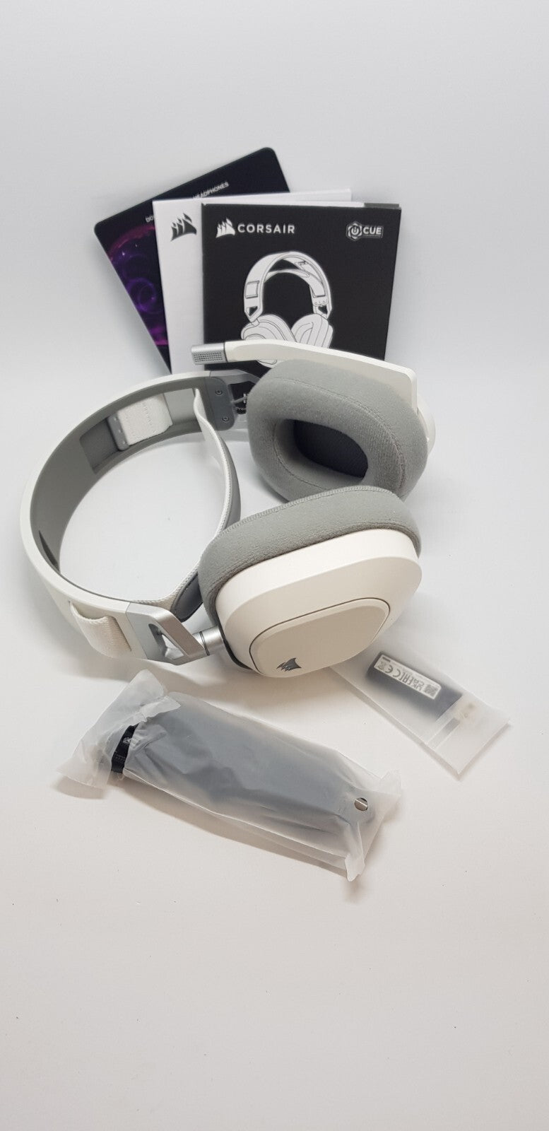 Corsair HS80 RGB Wireless,B-Ware,Neuwertig,1/15/5004