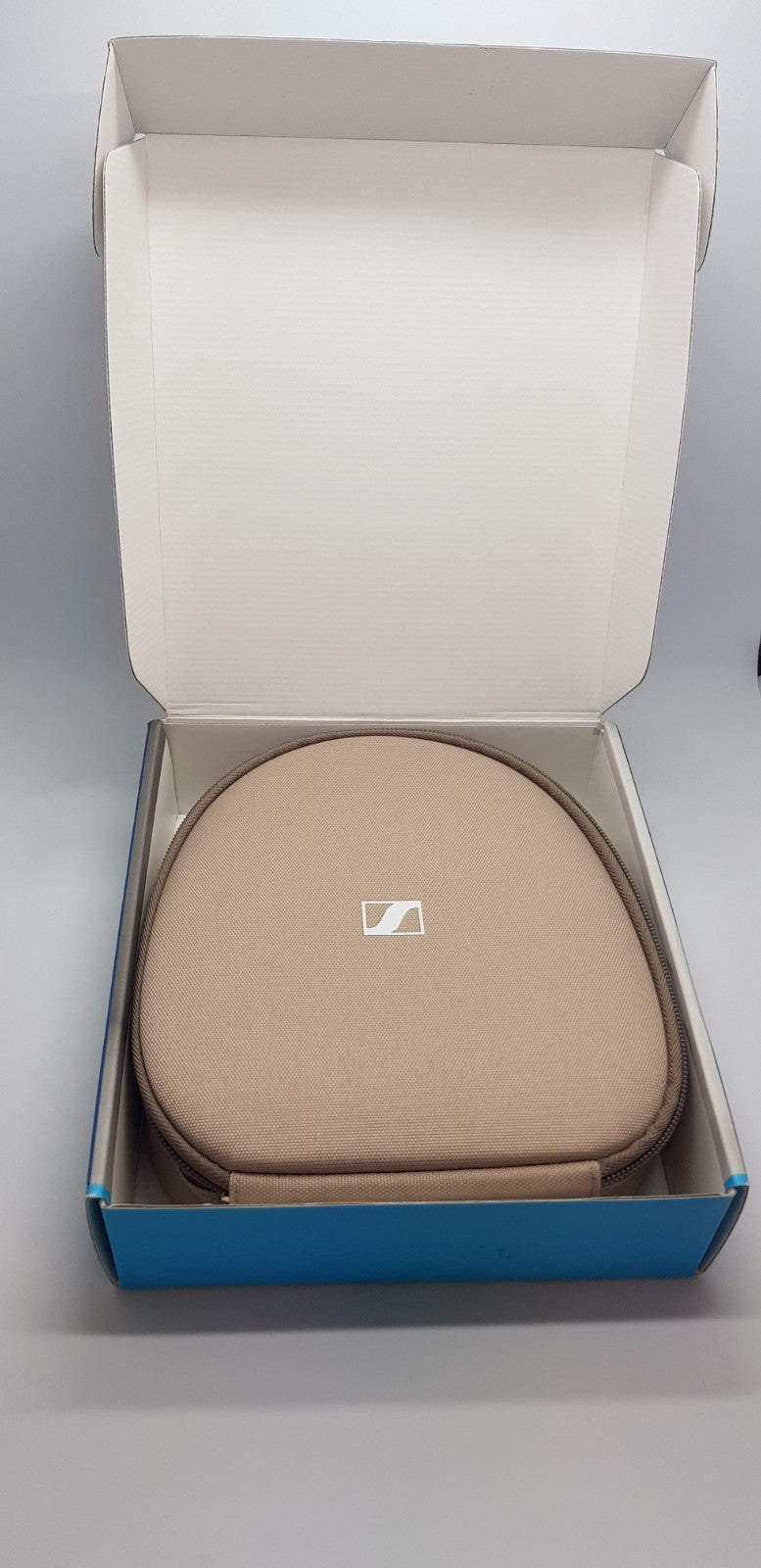 Sennheiser Accentum Plus Wireless Kopfhörer weiß