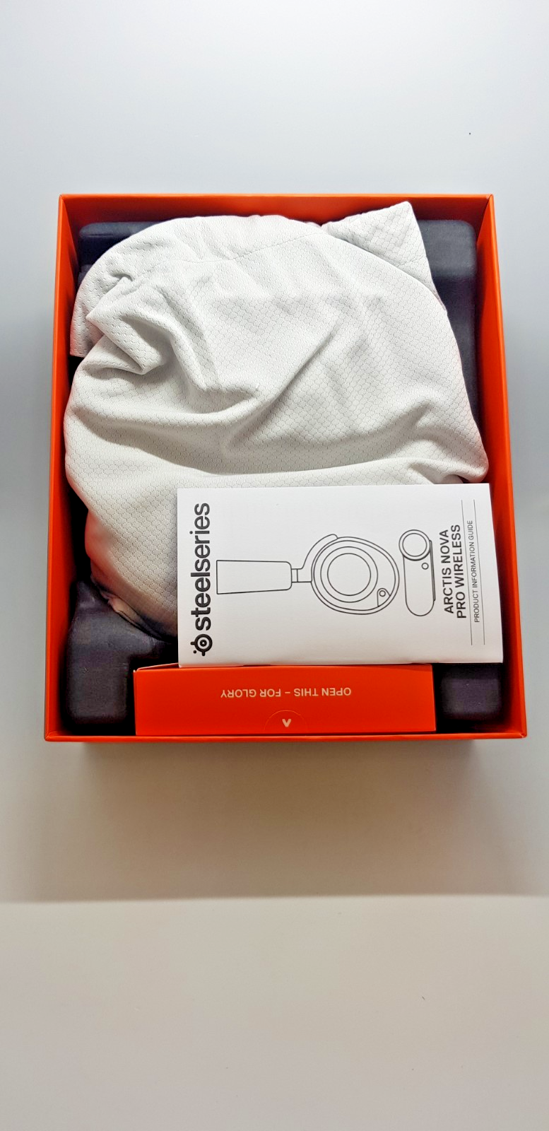 Steelseries Arctis Nova PRO WIRELESS,  B-Ware! NEUWERTIG!!! 1/27/2258