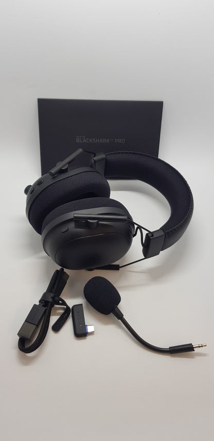 Razer BlackShark V2 Pro Wireless Gaming Headset Mikrofon PC PS5 Xbox B-Ware Neuw