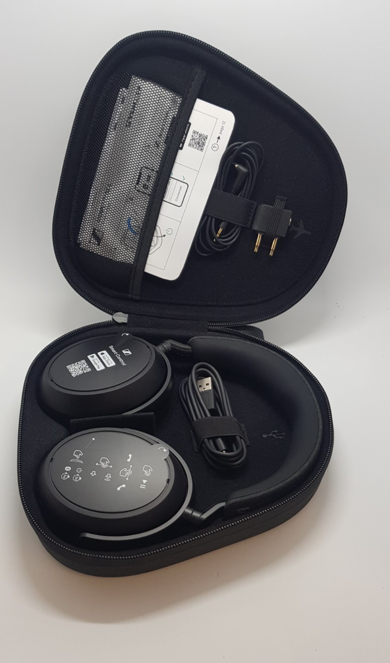 Sennheiser Momentum 4 Over-Ear Headphones Bluetooth ANC B-Ware Neuwertig