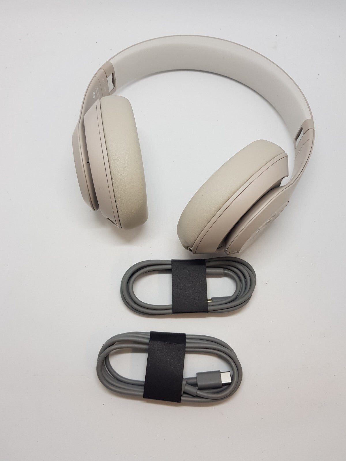 Beats Studio Pro, B-Ware. (3/13/1837)