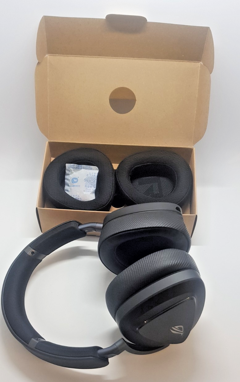 ASUS ROG Delta II Schwarz B-Ware. NEUWERTIG!!! 2/23/6570