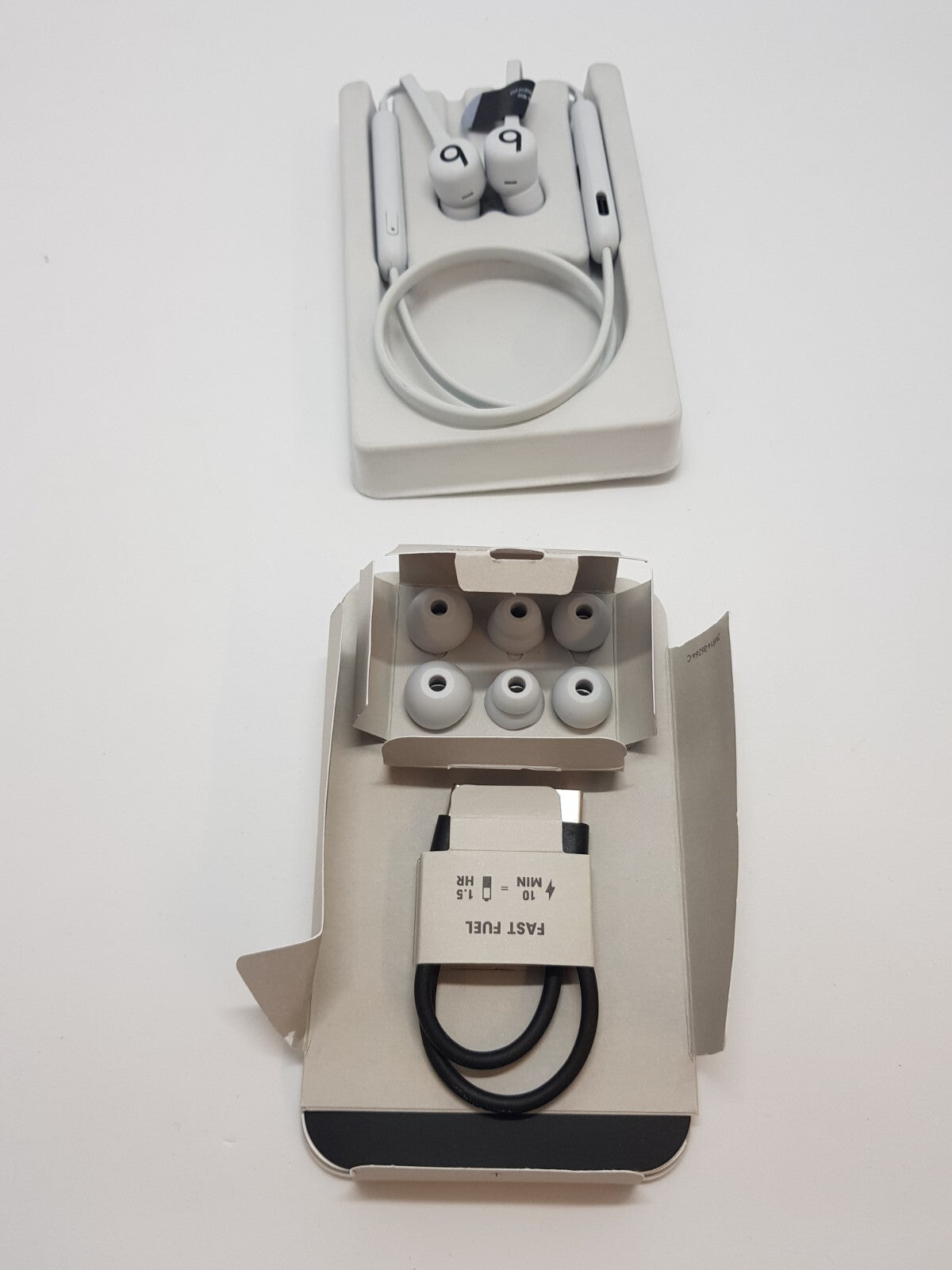 Beats Flex Bluetooth Ohrhörer Apple W1 Chip ,B-Ware,2/5/8179