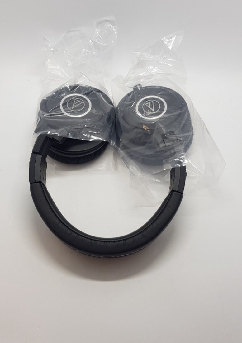 Audio Technica ATH-M40x  Black, B-Ware,Neuwertig,1/34/2864