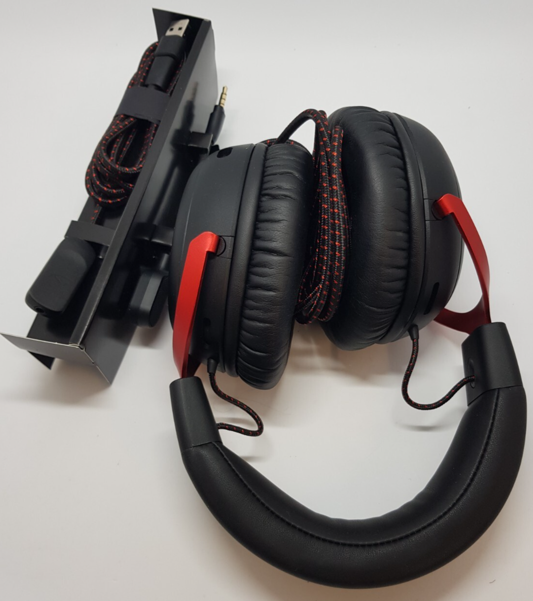 HyperX Cloud III ,B-Ware! (2/8/8579) Neuwertig.1