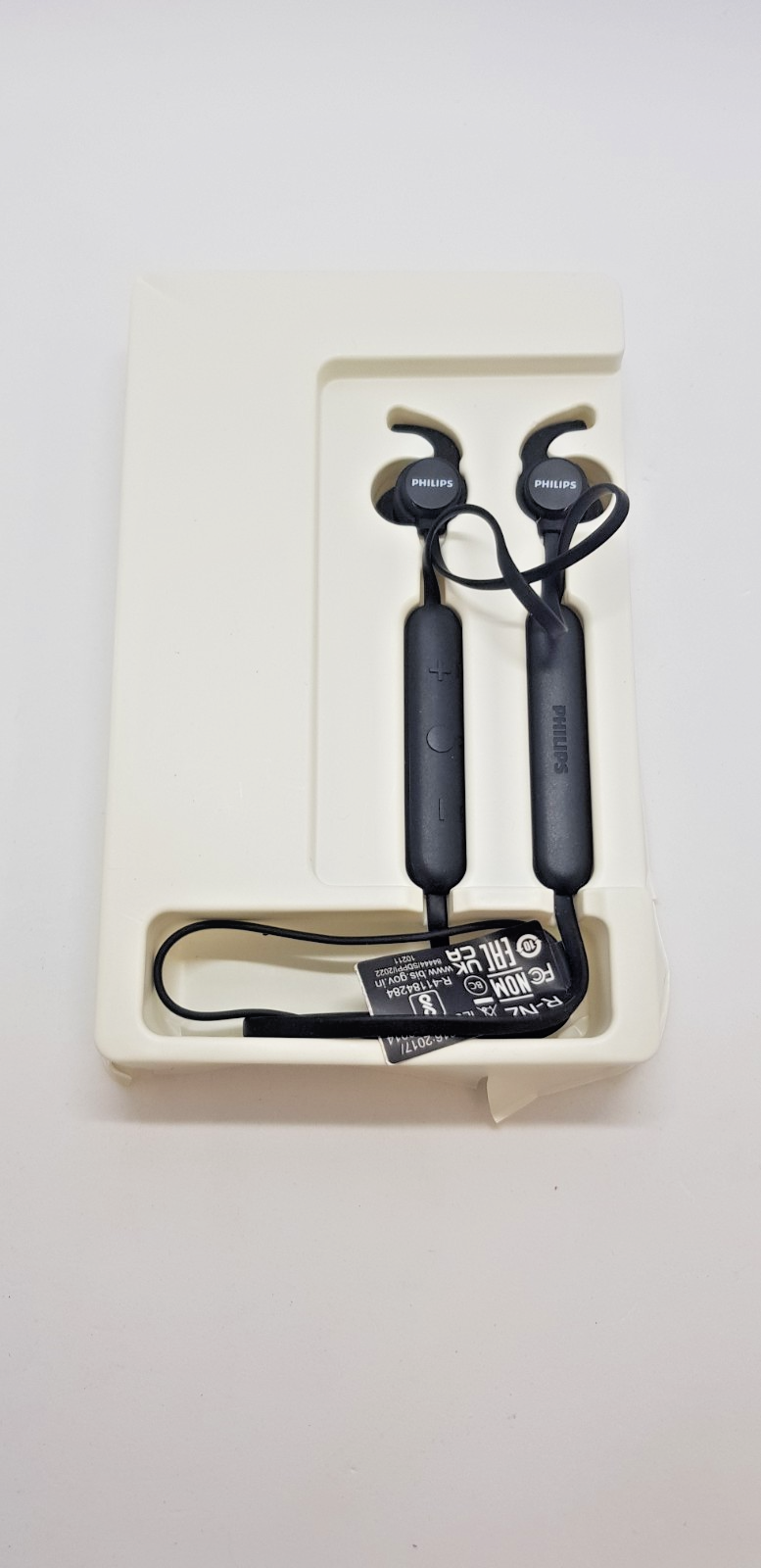 PHILIPS Audio Bluetooth In-Ear Headphones E1205BK/00 ,B-Ware,Neuwertig,3/25/7461