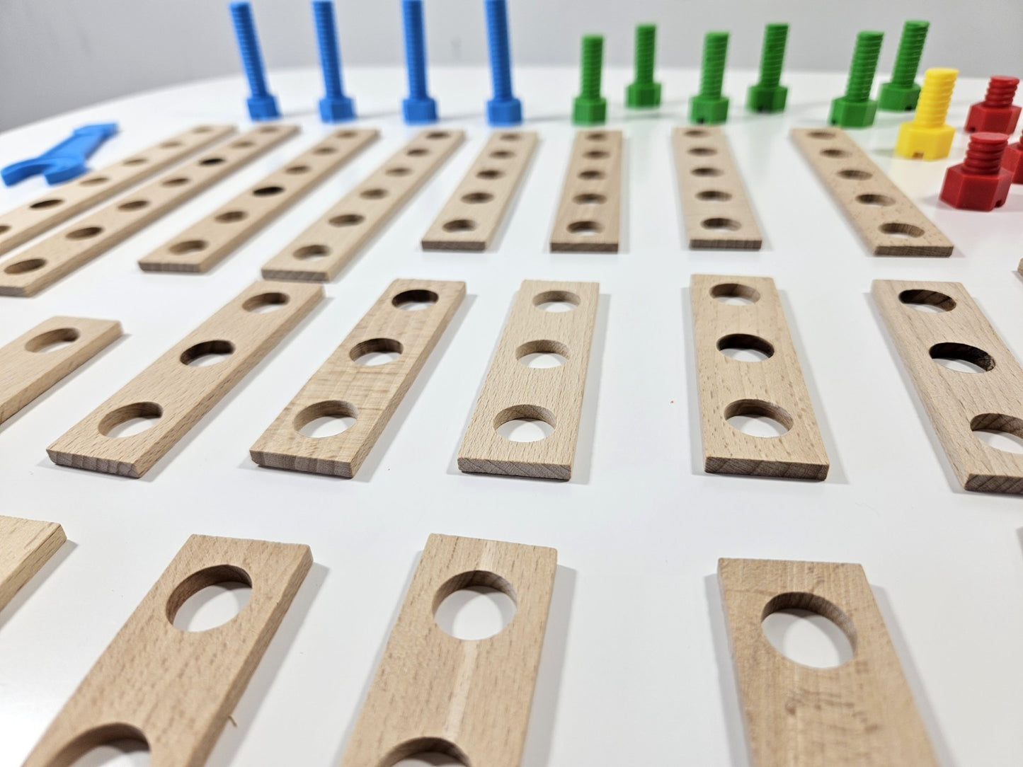 Konstruktionsspielzeug JUNIOR – Selbstbau-Set – 75 Teile – Holz ab 4 Jahre