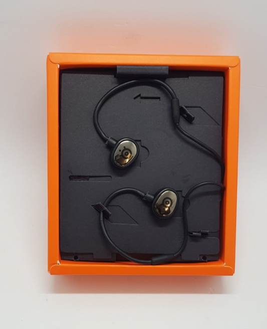 SteelSeries Tusq Gaming Earbuds Mikrofon Abnehmbar PS5 Xbox PC B-Ware Neuwertig