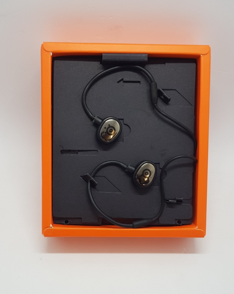 Steelseries TUSQ Gaming Kopfhörer Abnehmbares Mikrofon B-Ware Neuwertig