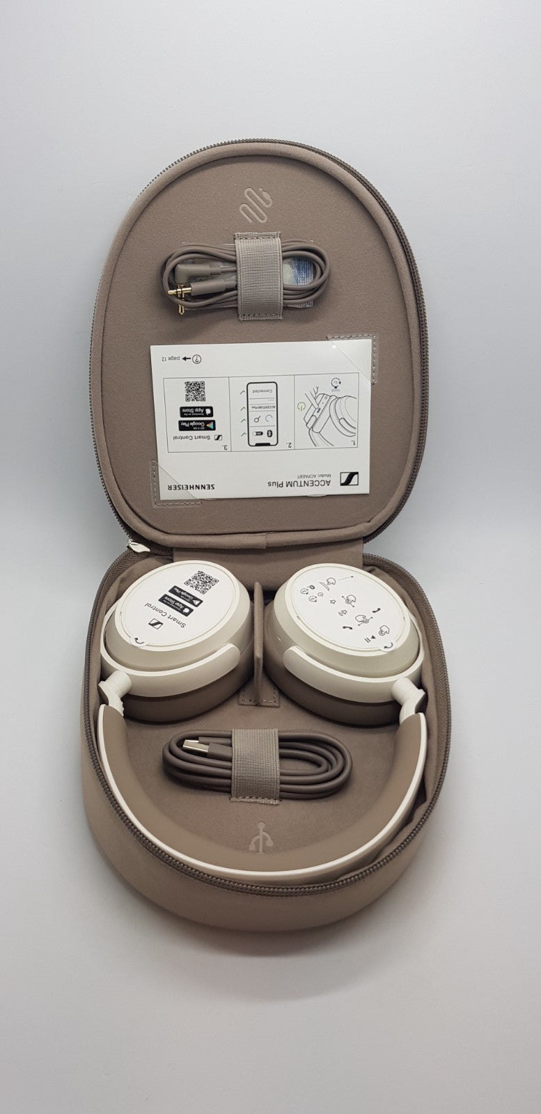 Sennheiser Accentum Plus Wireless Kopfhörer weiß