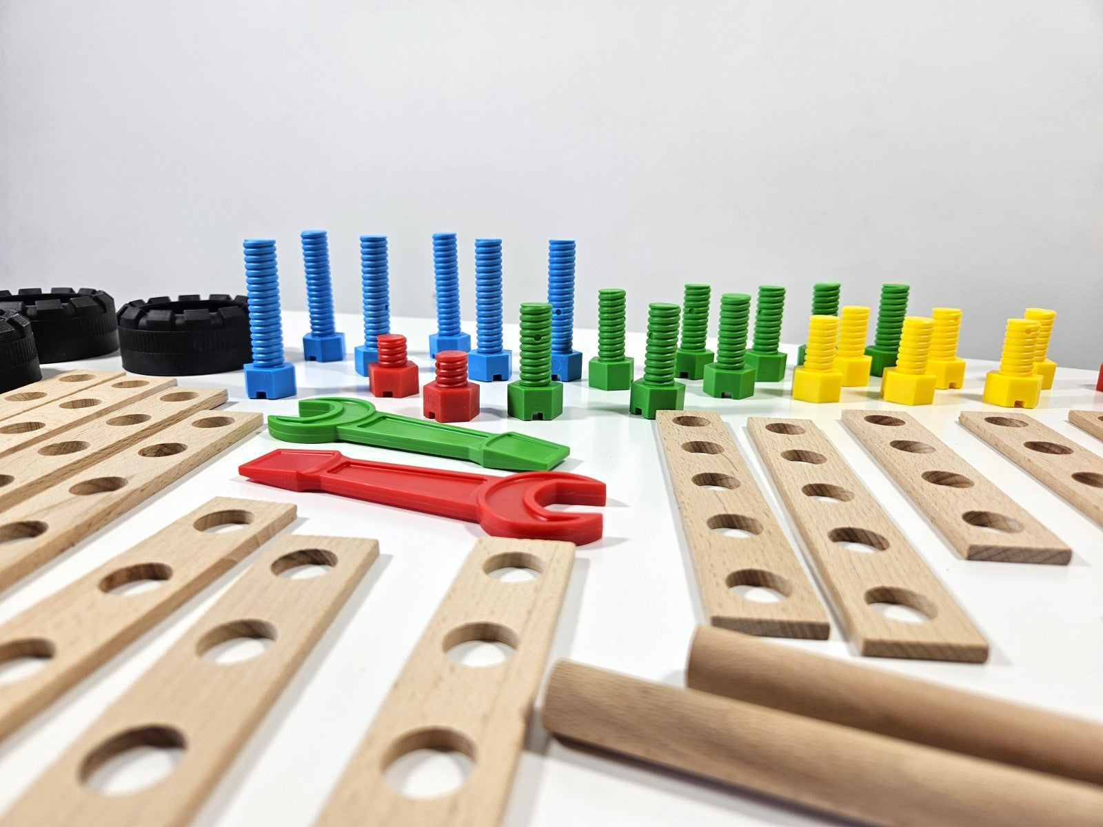 Konstruktionsspielzeug Holz Bausatz ab 4Jahren CONSTRUCTOR JUNIOR 3×1 BUGGY