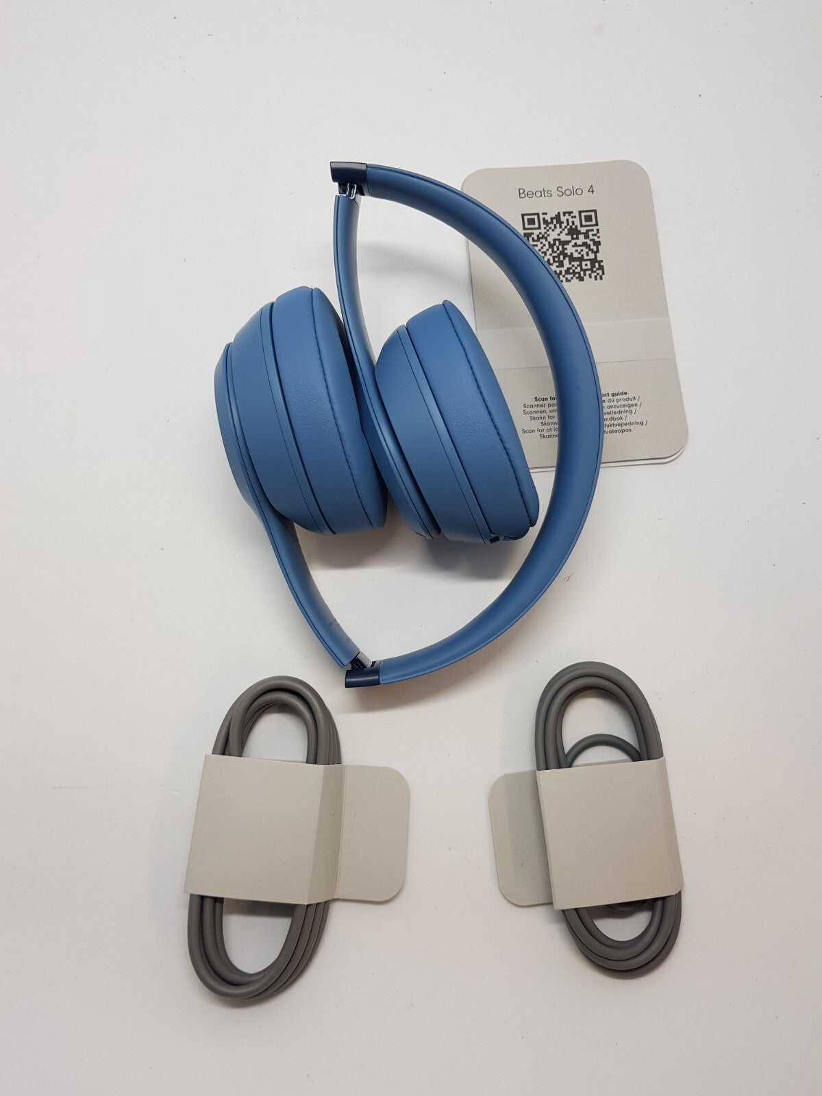 Beats Solo 4 Blau, B-Ware NEUWERTIG! 1/30/6437