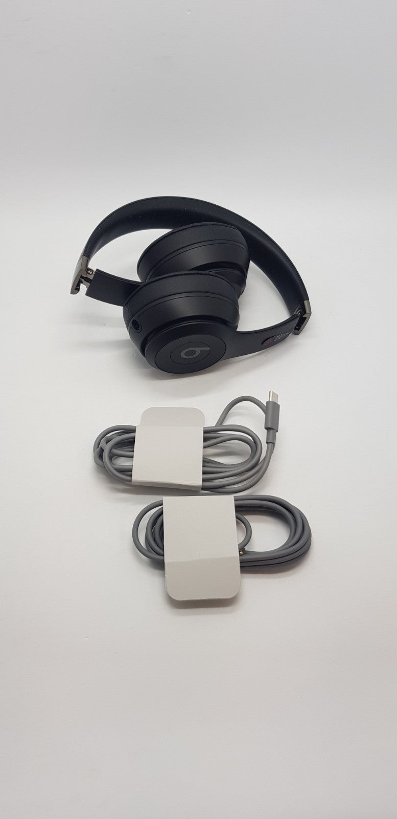 Beats Solo 4 On-Ear Headphones Bluetooth ANC  B-Ware Neuwertig