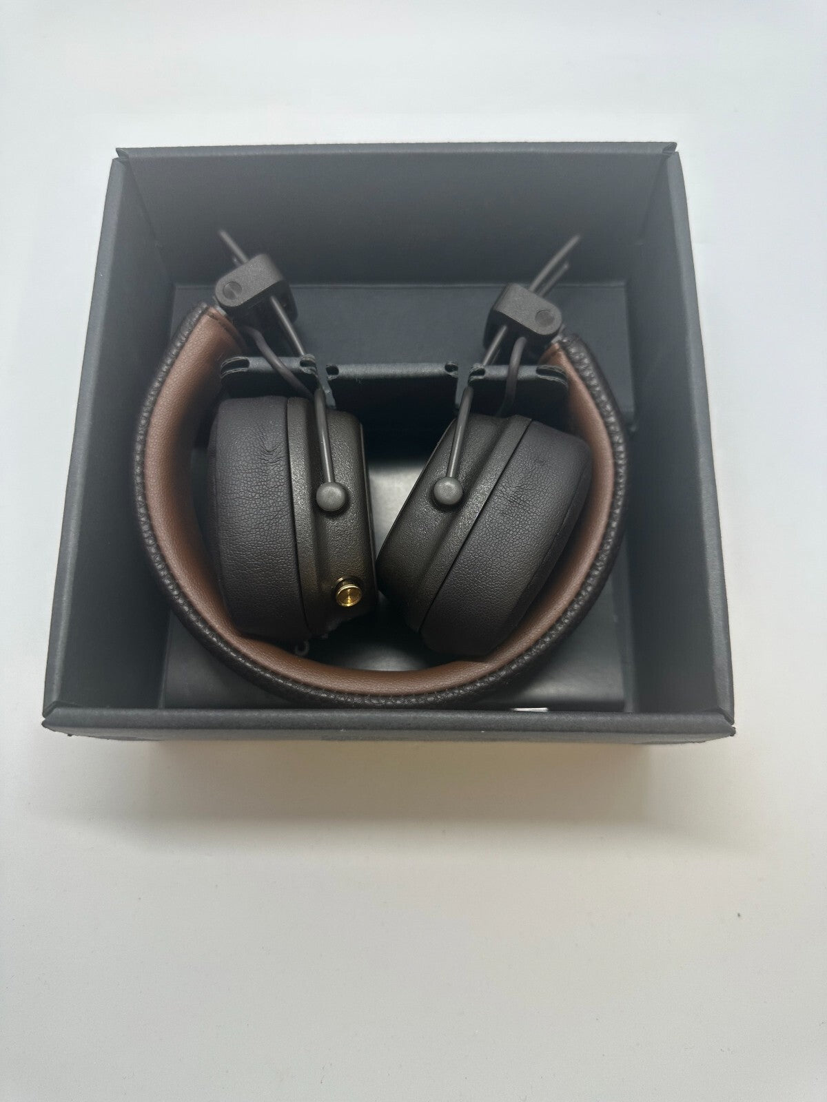 Marshall Major IV Kabelloser  - Braun (3)