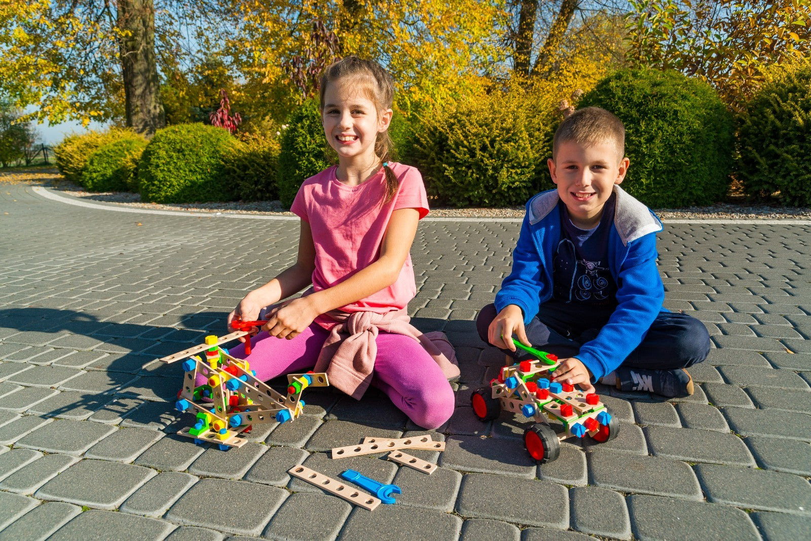 Konstruktionsspielzeug JUNIOR Selbstbau Set 150 Teile  Holz  ab 4 Jahren