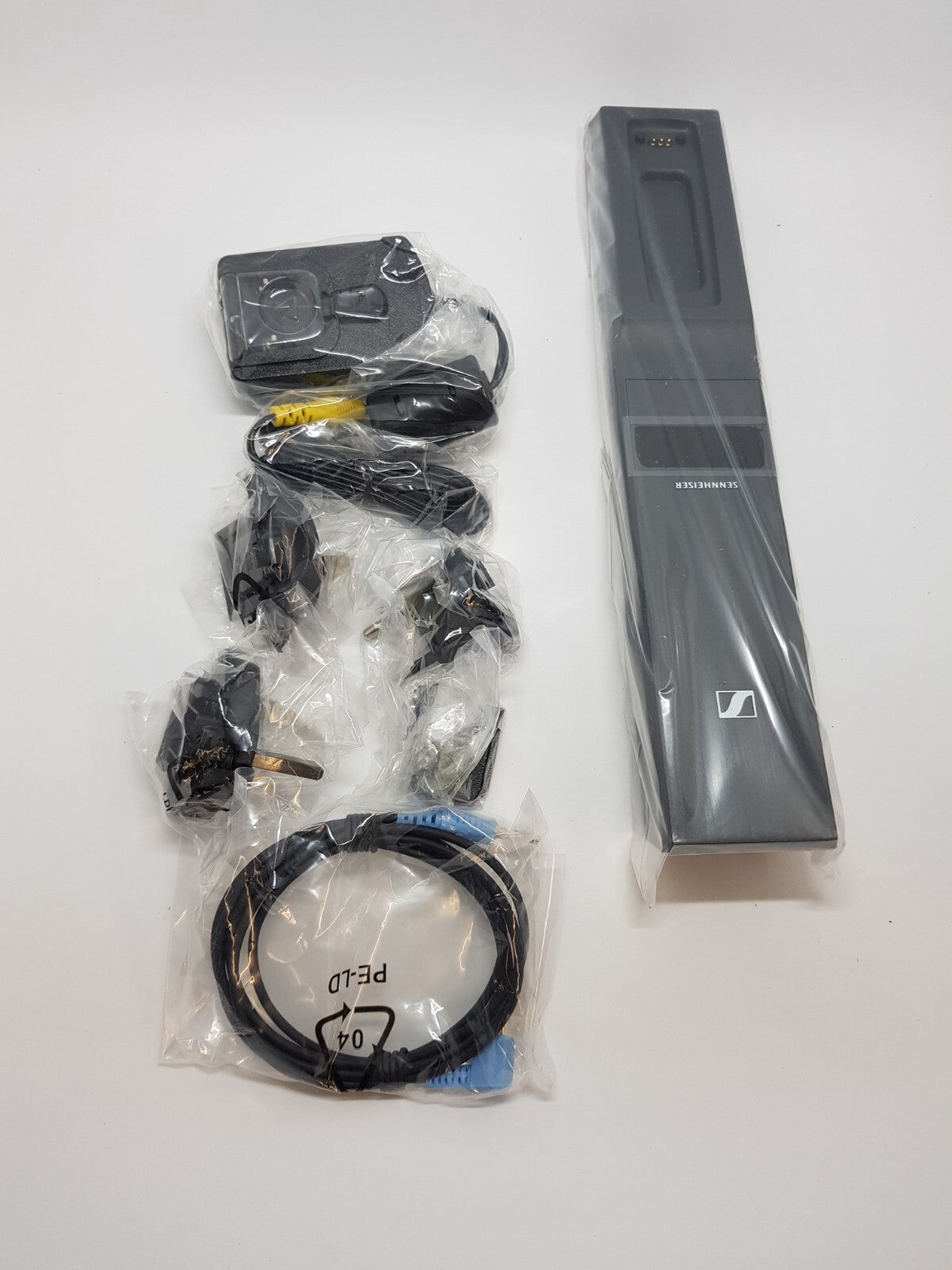 Sennheiser RS 2000 ,B-Ware. 3/12/0466,0470,0019,736 1