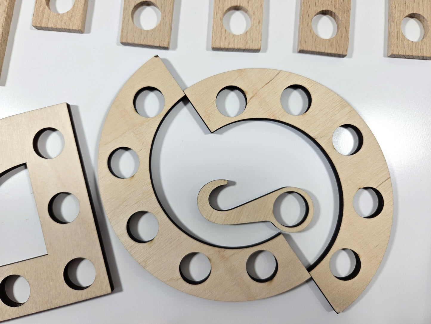 Konstruktionsspielzeug JUNIOR Selbstbau-Set  125 Teile  Holz ab 4 Jahren