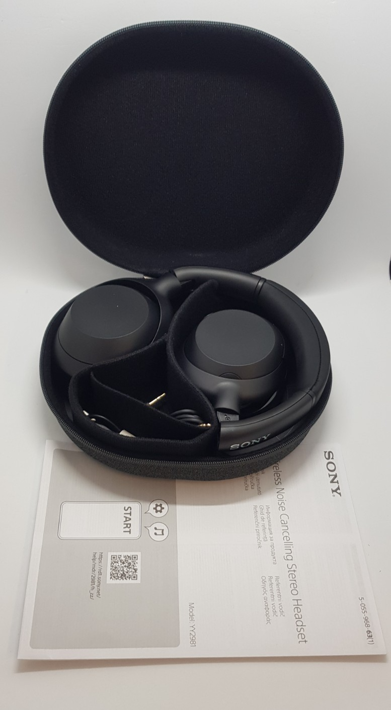 Sony ULT  WEAR -  ULT POWER SOUND