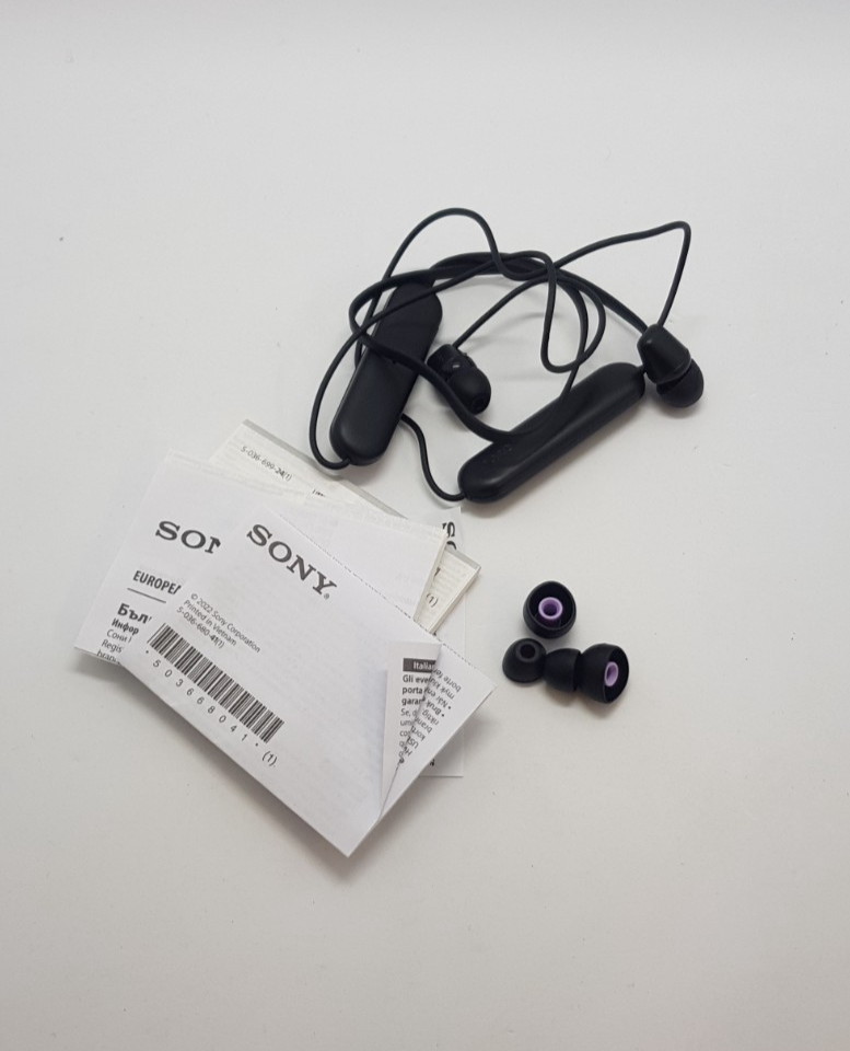 Sony WI-C100 Neuwertig!