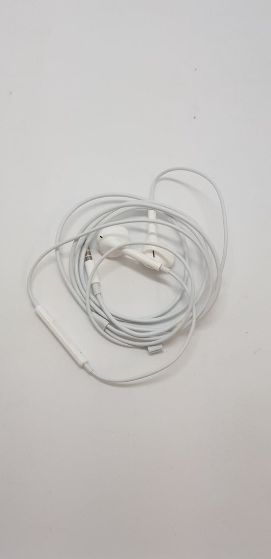 Apple Iphone EarPods  ,B-Ware,3/13/2778/1