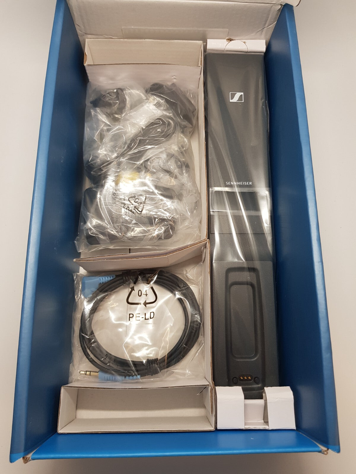 Sennheiser RS 2000 ,B-Ware. 3/12/0466,0470,0019,736 1