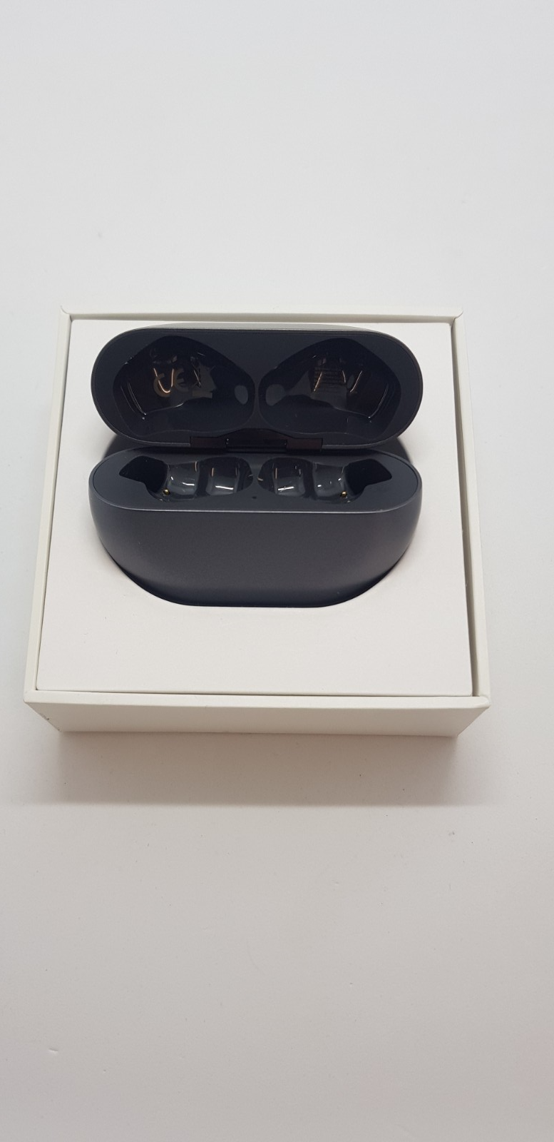 Huawei FreeBuds Pro, Achtung: Es wird nur das Ladecase verkauft – ohne Kopfhörer